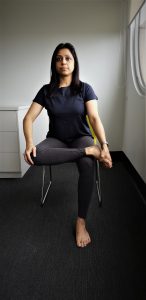 Chair yoga: pigeon pose 1