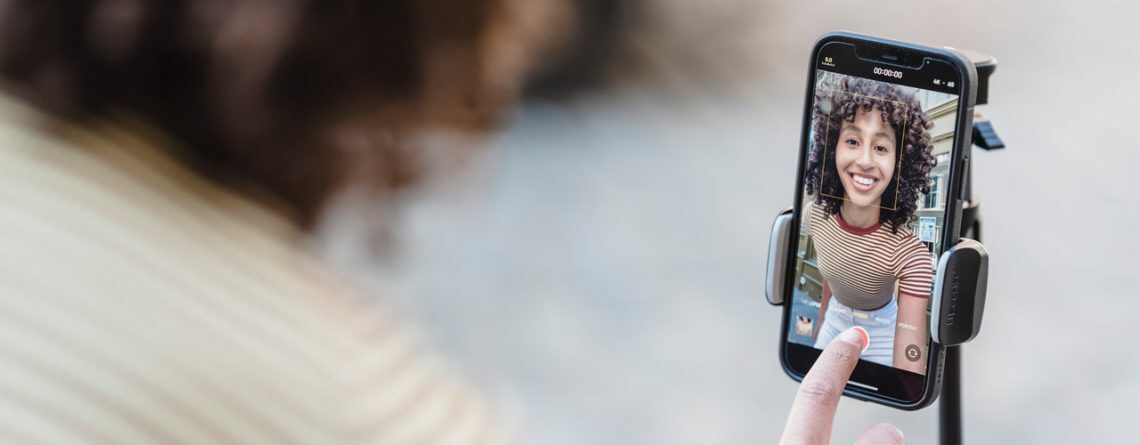 How to Tap Into Influencer Marketing for Small Business + Infographic